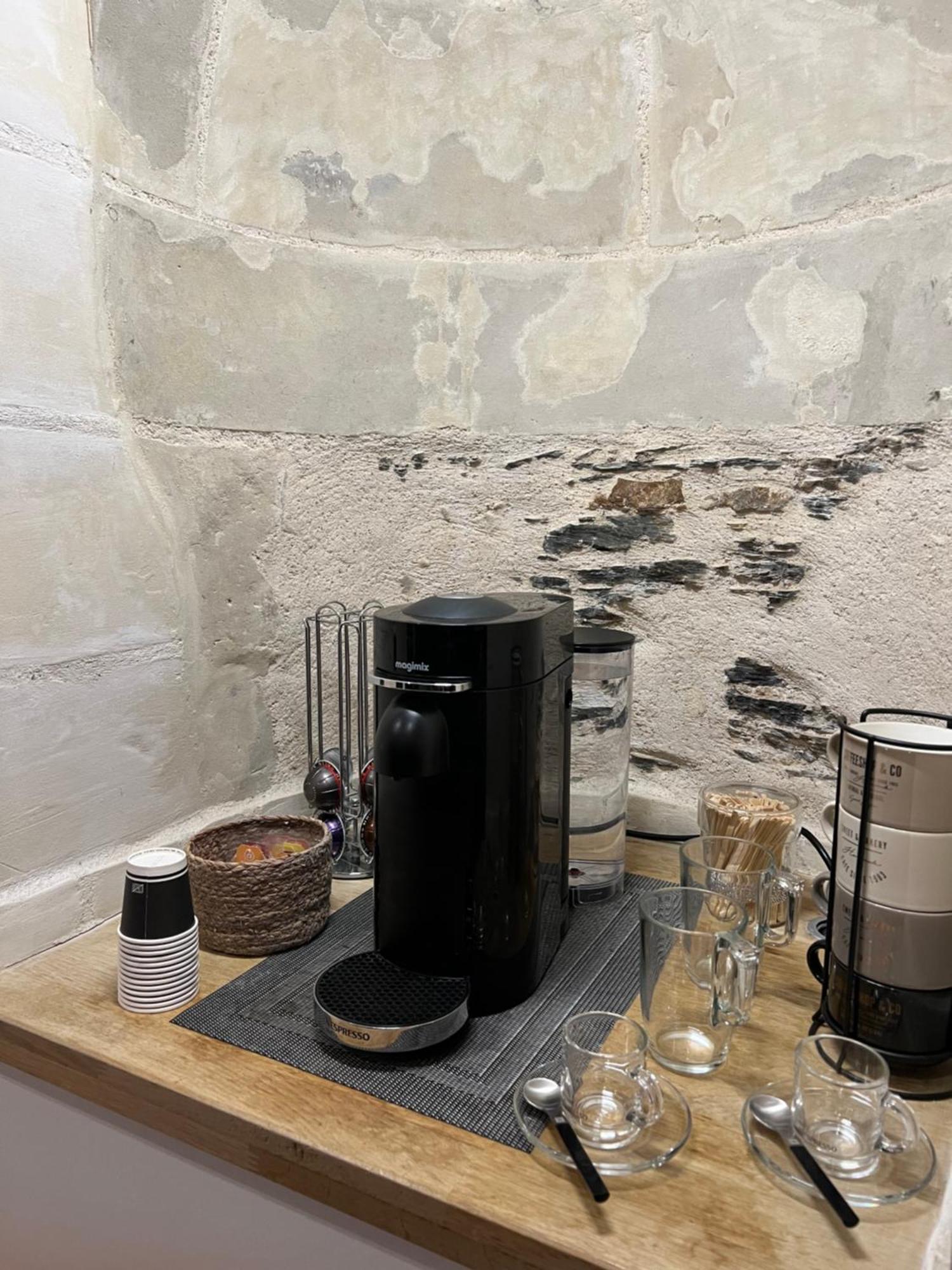 Appartement Avec Jacuzzi Sauna & Home Cinema - Nid D'Angers Bagian luar foto